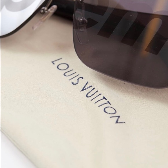 Louis Vuitton X Supreme Sunglasses - Picture 6 of 8